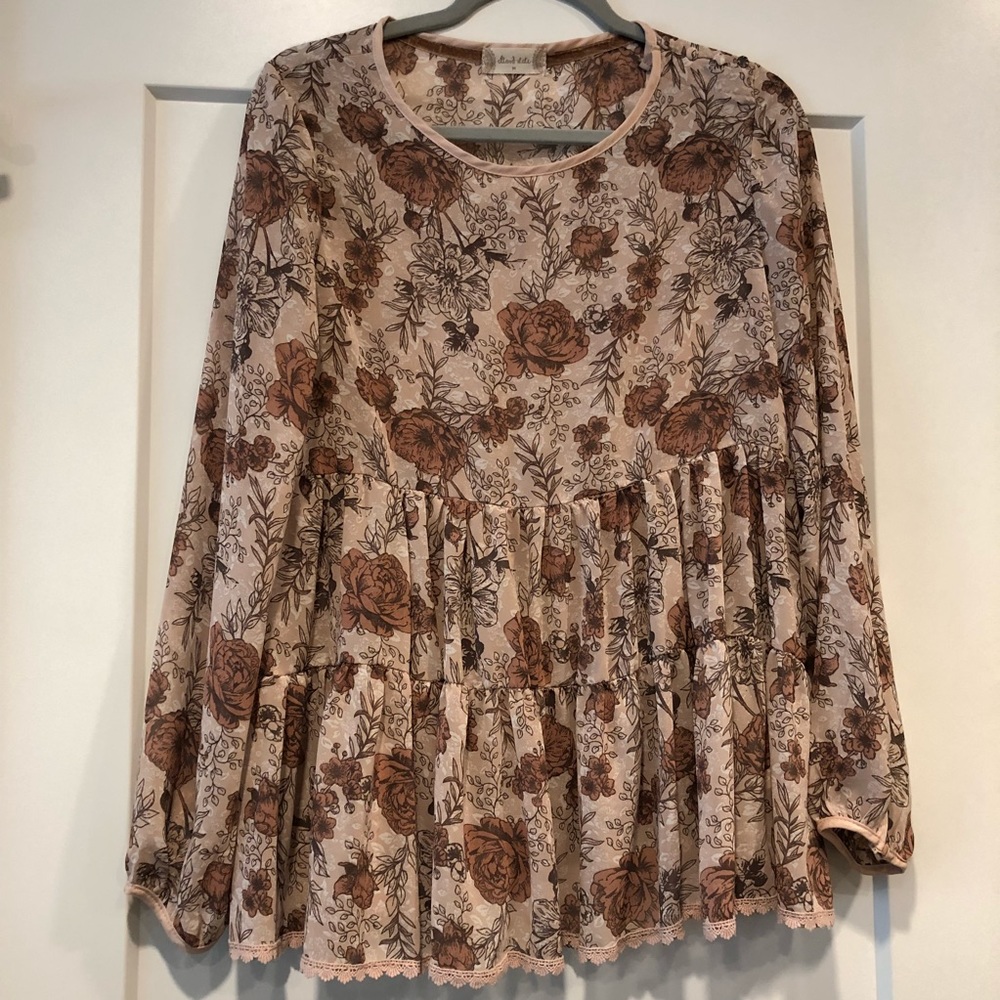 NWOT Altar’d State Top